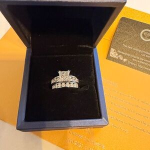 Elegant Silver Ring Set